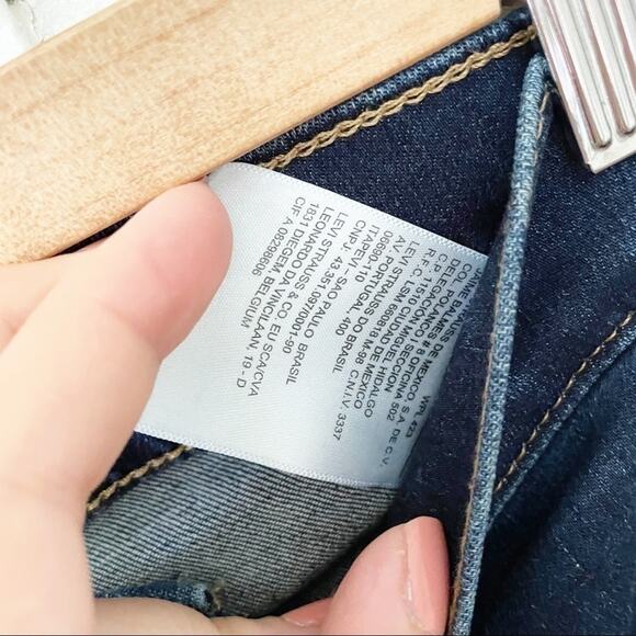 LEVIS high rise straight dark denim Jeans sz 24 - Picture 4 of 6